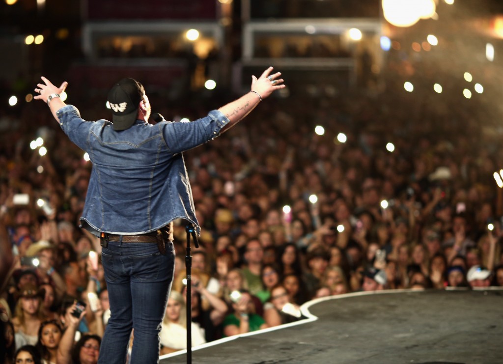 Lee Brice performs onstage at the 4th ACM Party for a Cause Festival at the Las Vegas Festival Grounds on April 2, 2016 in Las Vegas, Nevada. (Photo by Christopher Polk/Getty Images for ACM)