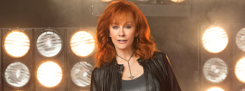 Reba McEntire to Manage Herself After 25 Years