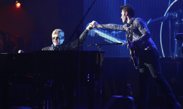 Sir Elton John Guest Stars on Tonight’s All-New ‘Nashville’