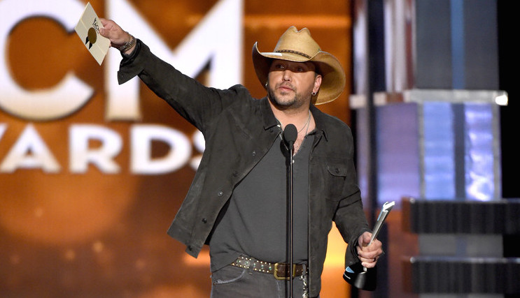CMT to Premiere Jason Aldean’s Six String Circus Tour on New Series “CMT Concert of the Summer”