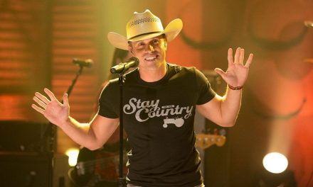 Dustin Lynch Performs “Seein’ Red” on CONAN – Watch the Video!