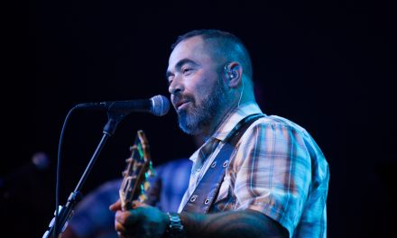 Aaron Lewis Continues SINNER TOUR 2017 With Packed Schedule