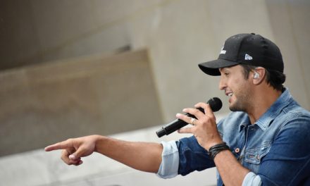 Luke Bryan Puts on Dancing Shoes in New ‘Move’ Video: Watch