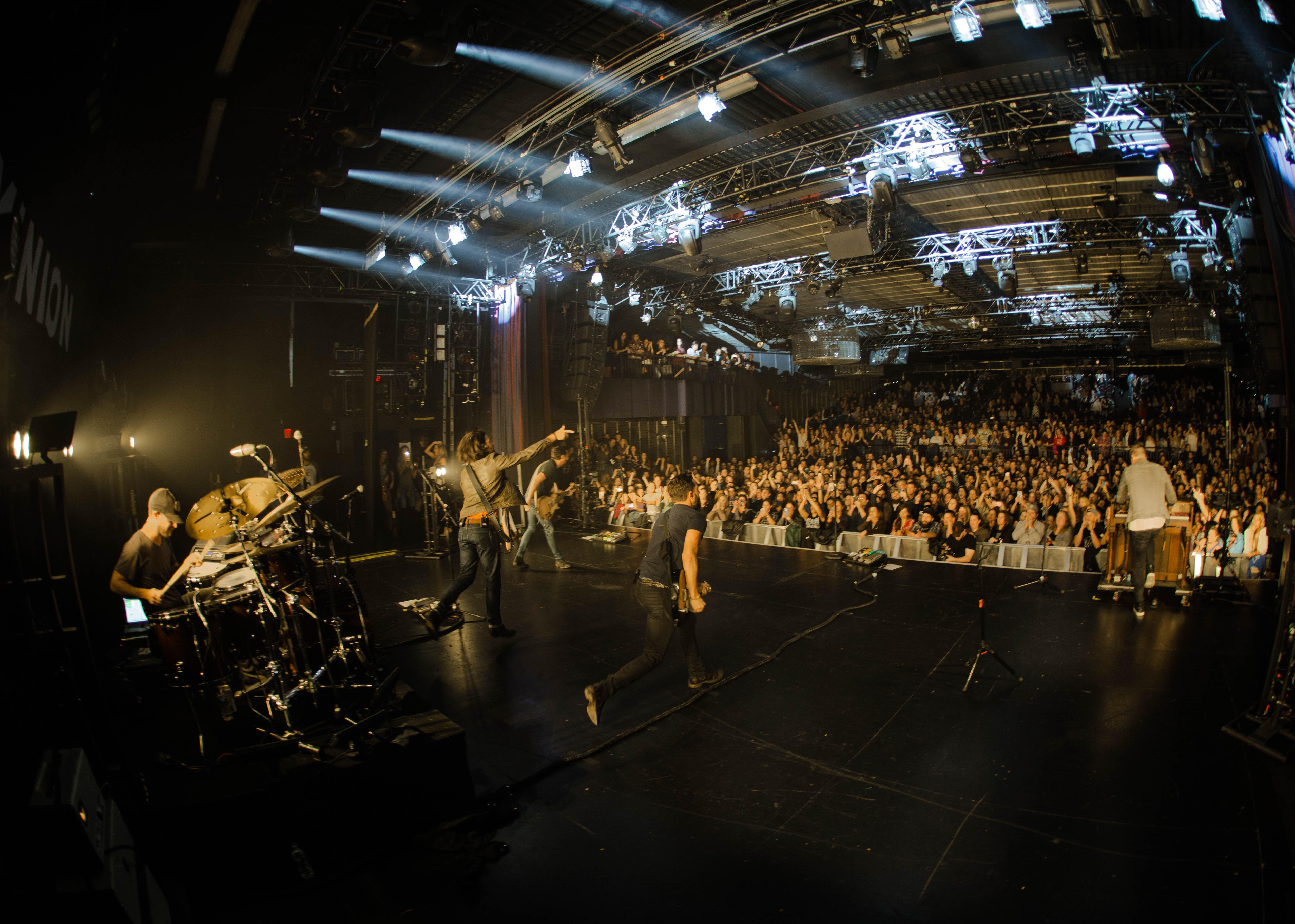 Old Dominion Sell Out Times Square’s Playstation Theater on ‘Meat and Candy Tour’ OLD DOMINION