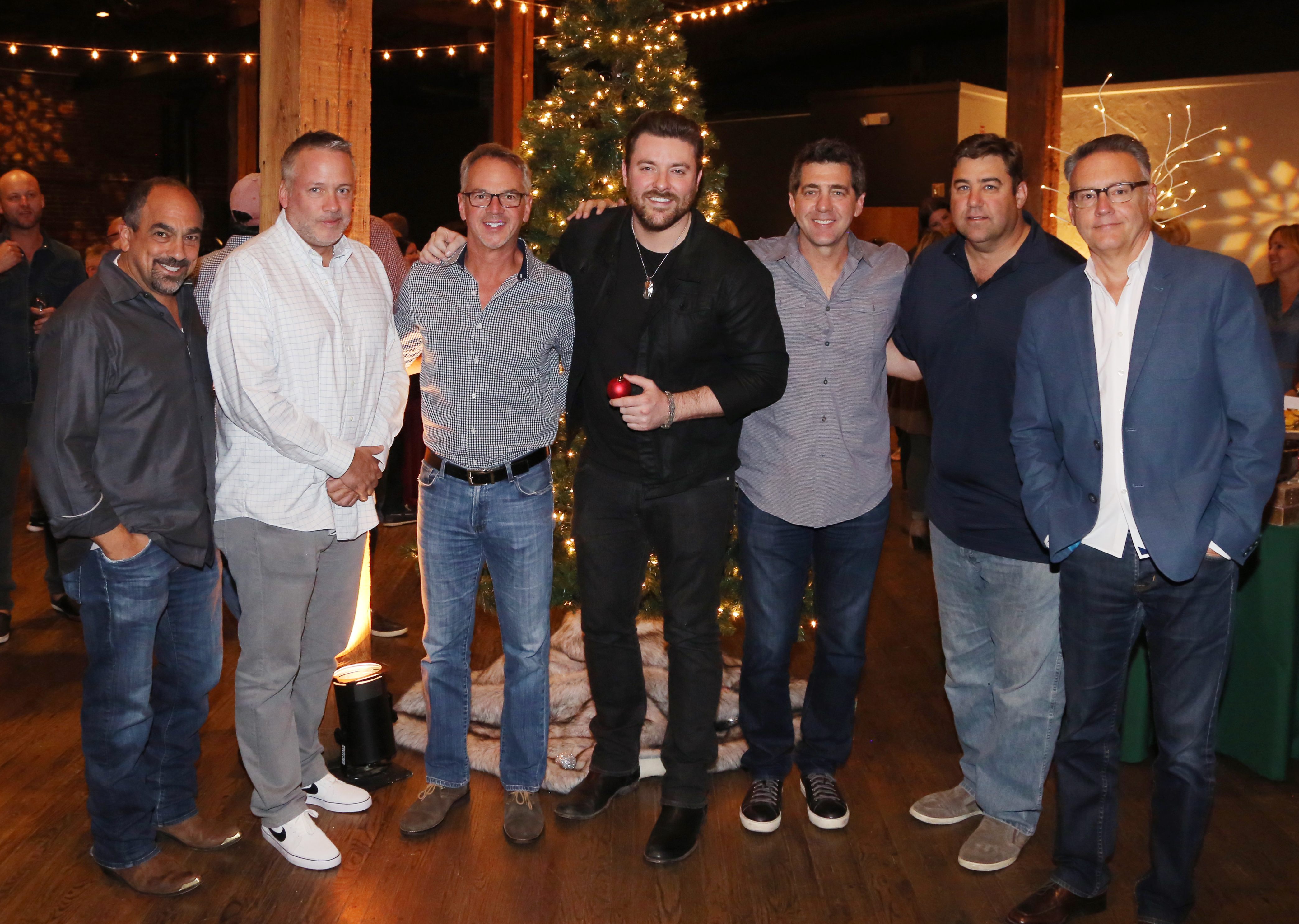 Chris Young Teams Up with Toys For Tots This Christmas Season Chris Young Teams Up with Toys For Tots This Christmas Season