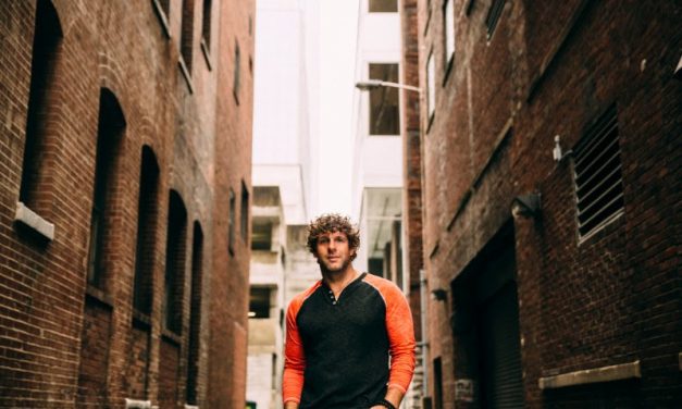 Billy Currington Stays in the No. 1 Spot on Billboard’s Country Airplay Chart for Second Week