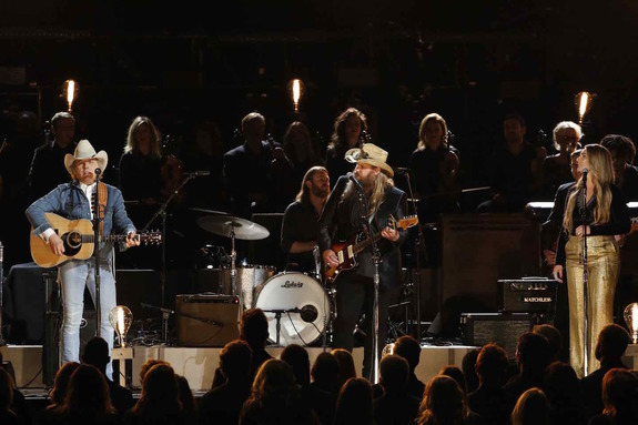 Chris Stapleton Wins “Male Vocalist of the Year” and “Music Video of the Year” at the 50th Annual CMA Awards