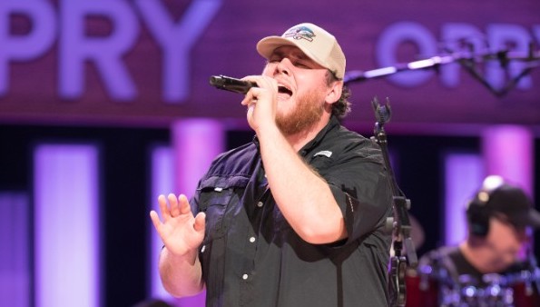 Luke Combs Makes Grand Ole Opry Debut