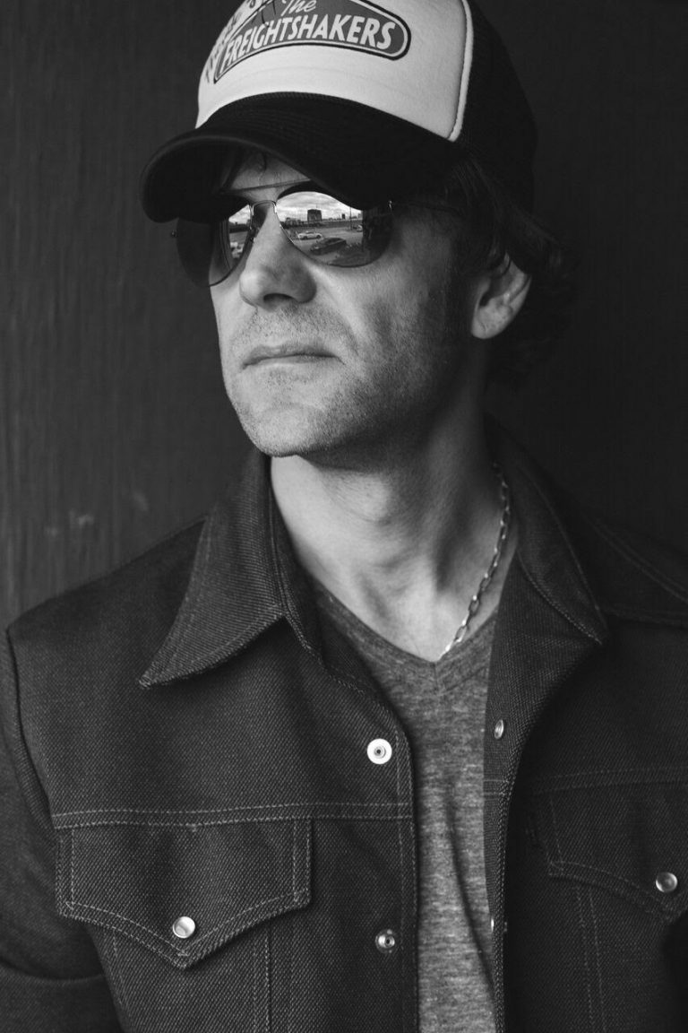 Boo Ray Talks ‘Sea of Lights’ and Shares Funny Memories from Performing Live