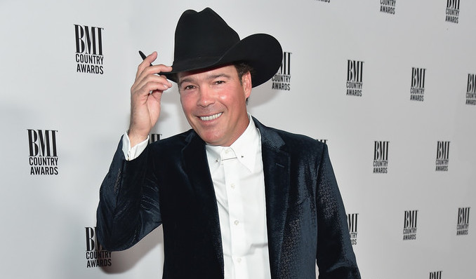 Clay Walker To Host His 8th Annual Chords of Hope Benefit Concert June 6th