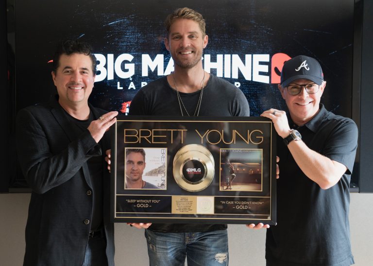 Brett Young’s “In Case You Didn’t Know” Goes Platinum