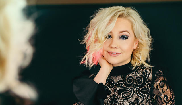 RaeLynn Is the Most Added Female at Radio with “Lonely Call” This Week