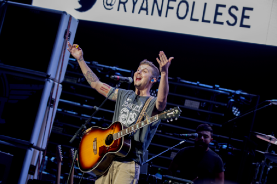 Ryan Follese Debuts New Music on Sam Hunt’s 15 In a 30 Tour