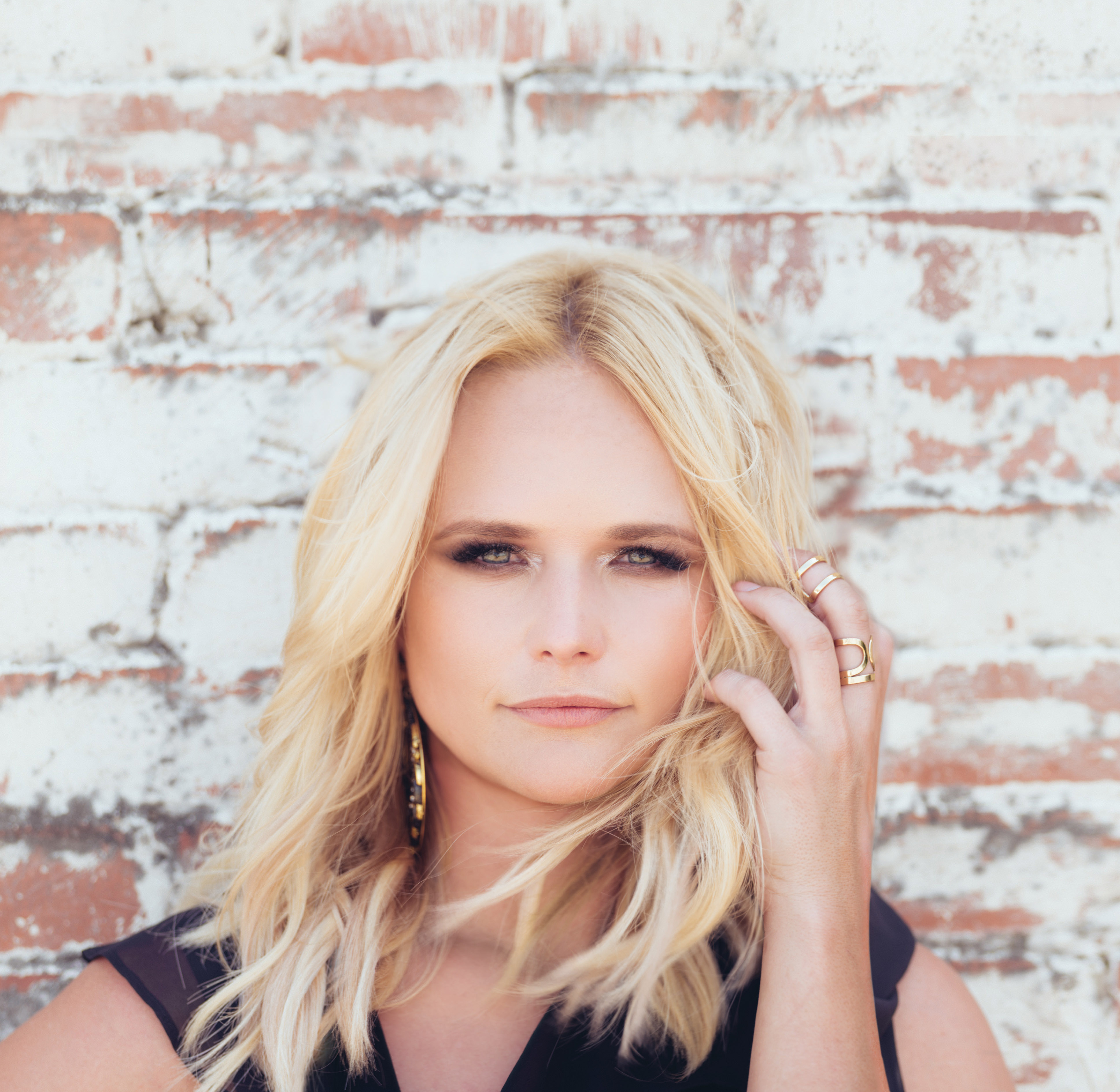 Miranda Lambert Leads with 5 Nominations for the 51st Annual CMA Awards