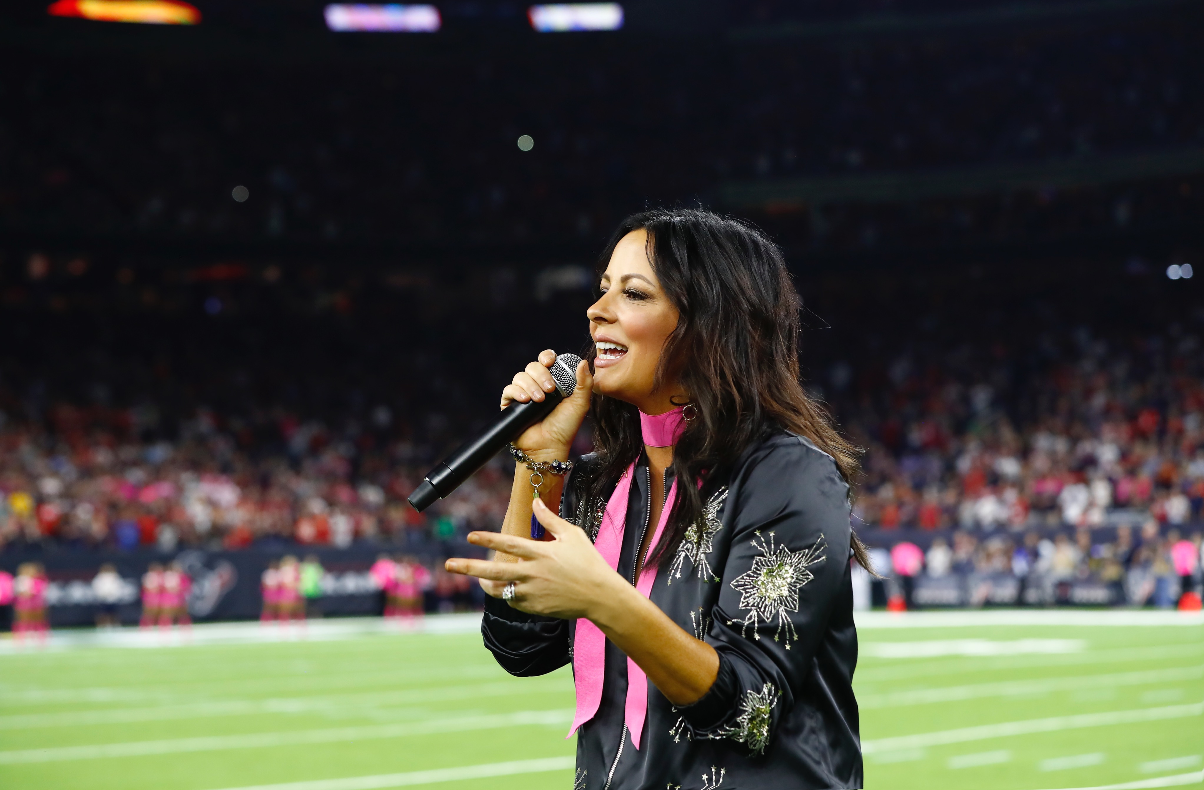 WATCH: Sara Evans Sings National Anthem at Houston Texans vs Kansas City Chiefs Game