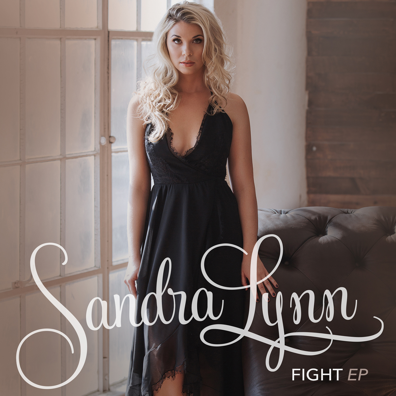 LISTEN: Sandra Lynn Drops New EP “Fight”