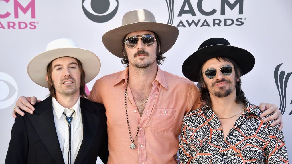 Midland Announces Electric Rodeo Tour for This Fall