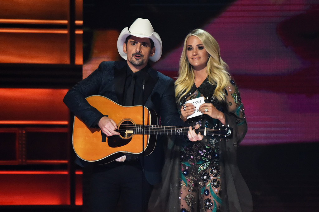 Carrie Underwood and Brad Paisley Will Host the 52nd Annual CMA Awards