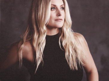 stephanie quayle says the simple things in life are #farfromugly