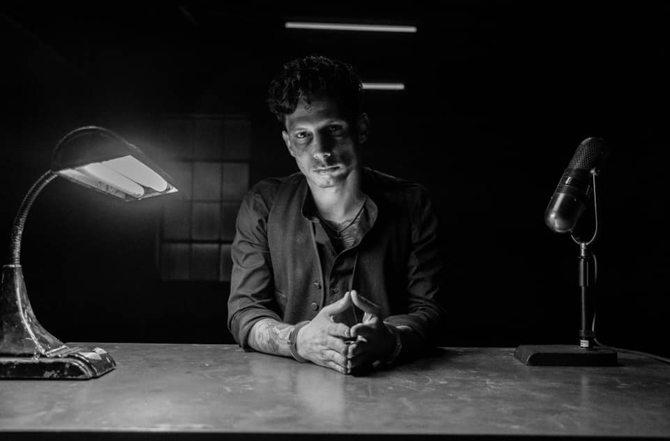 Devin Dawson Premieres Moody New Music Video ‘Dark Horse’