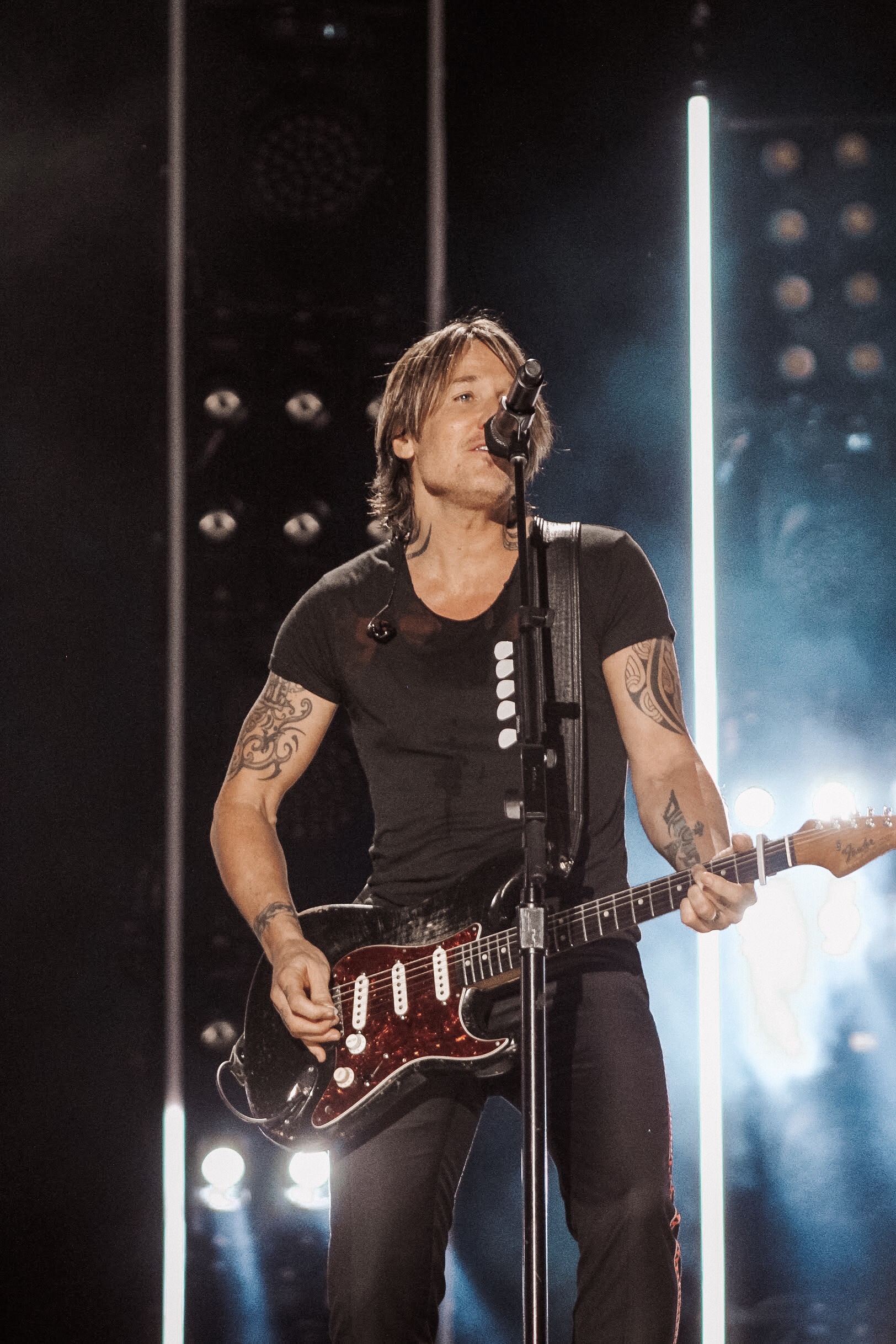 New Music Friday: Keith Urban Pens New Honest Track “Messed Up As Me”