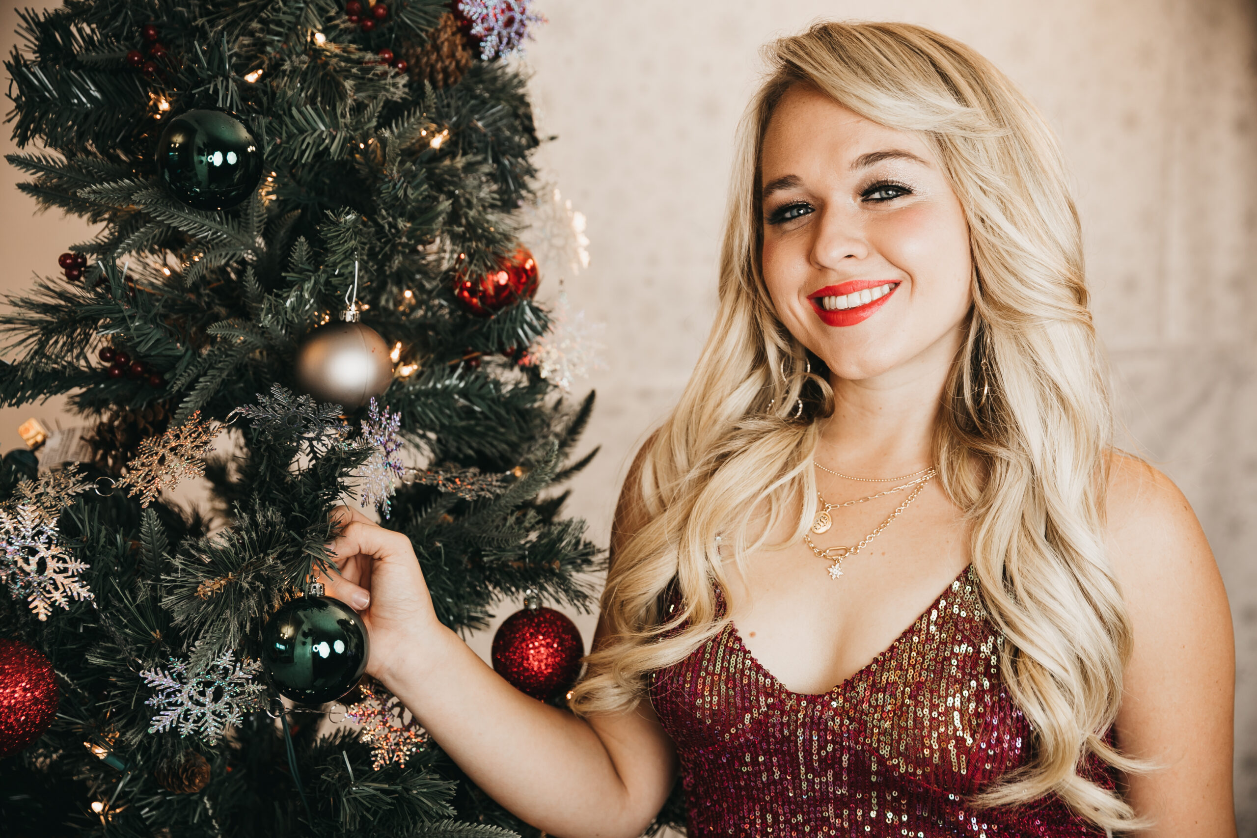 Christie Huff Gets Us into the Christmas Spirit with New Single “Wish List” (Listen)