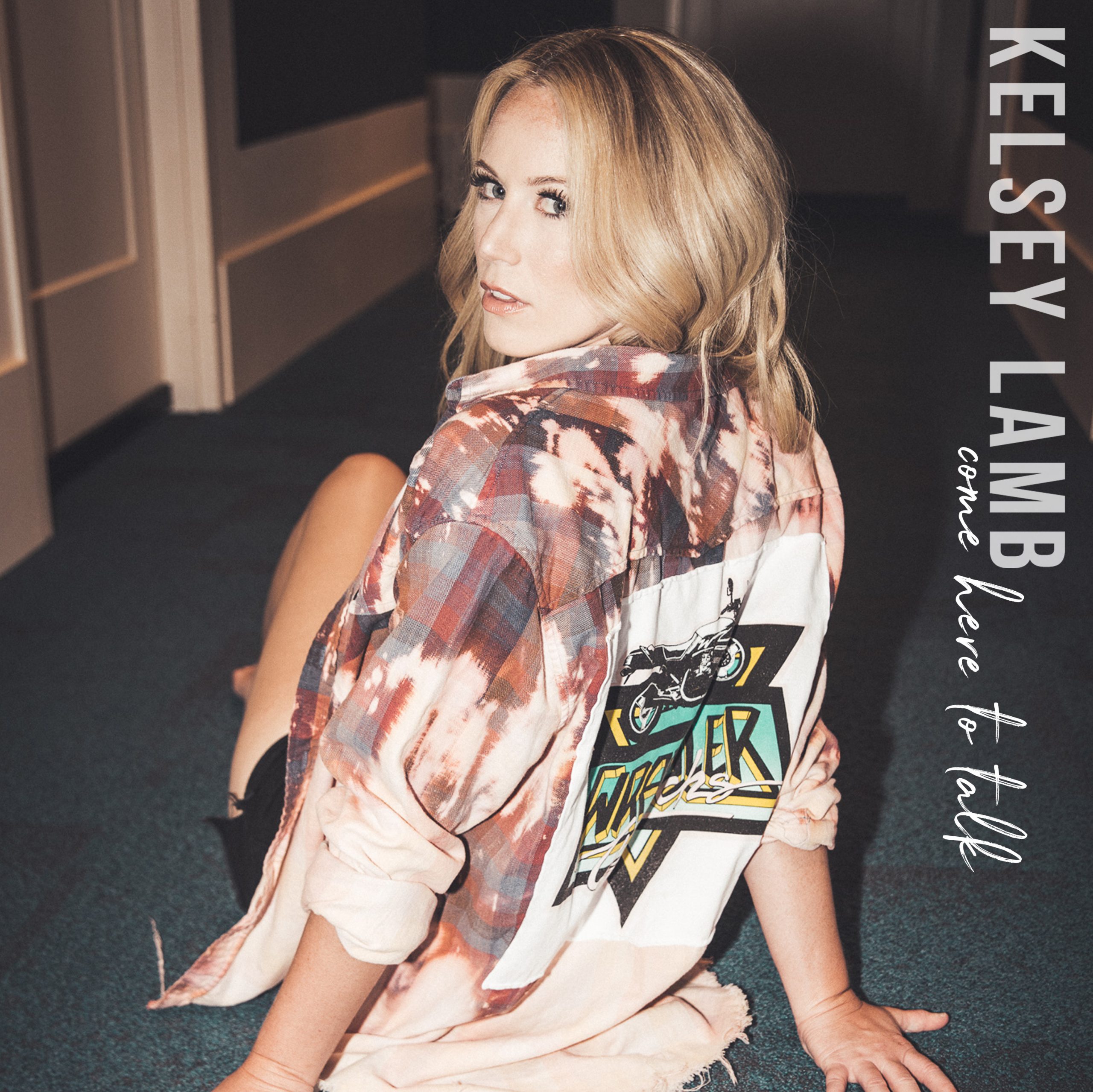 Kelsey Lamb Opens Up About Her Spicy New Single “Come Here To Talk” ­­– Exclusive