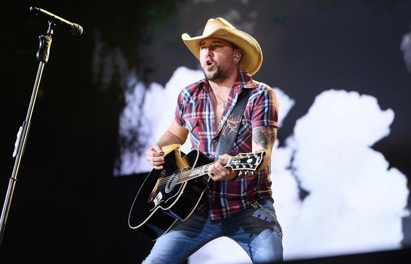 Jason Aldean Adds Three Vegas Shows to his Back in the Saddle Tour!