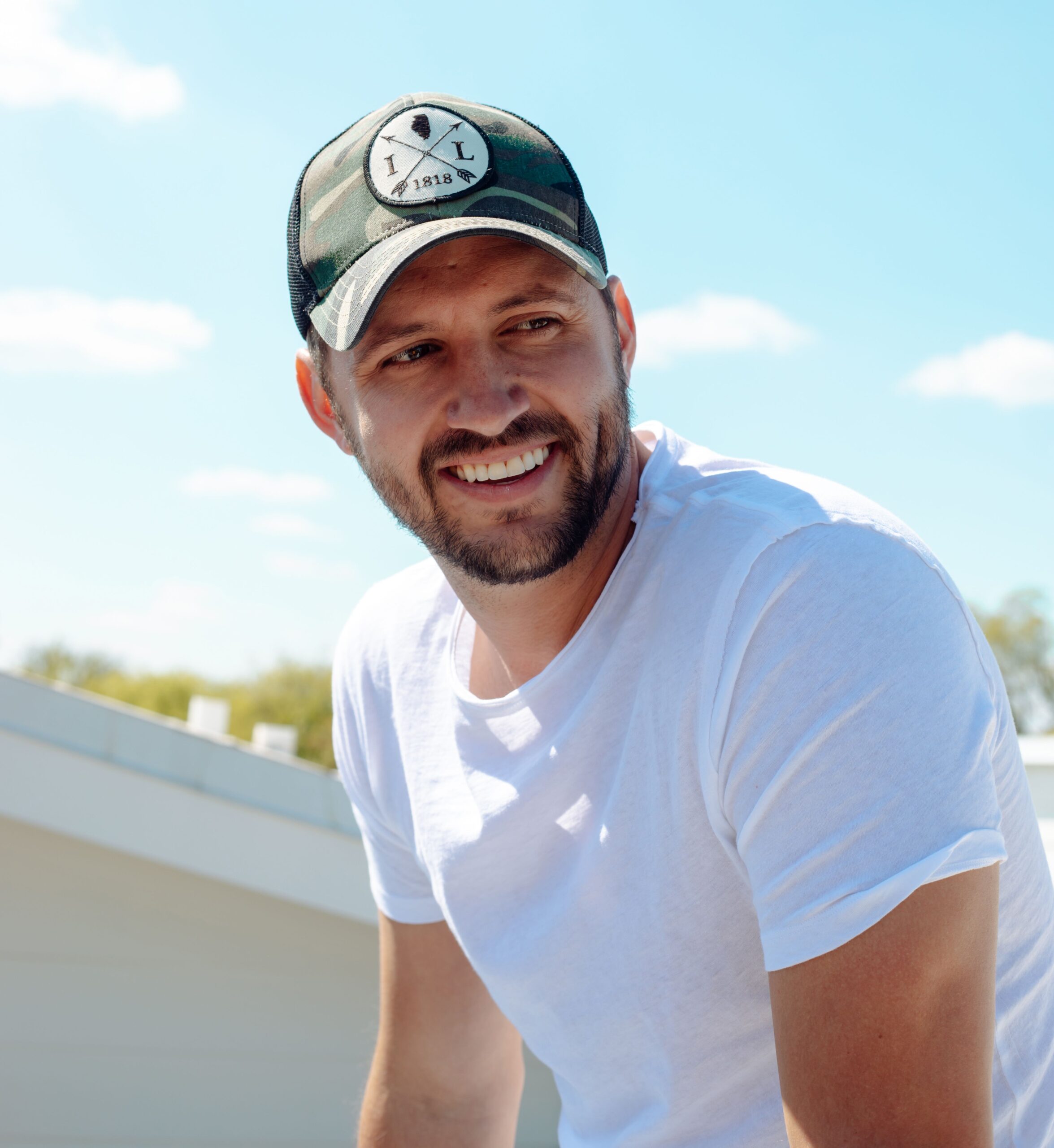 Drew Baldridge Opens Up About His Rise To Stardom As An Independent Country Artist And New Single, “Wontcha Come Back Home” (Exclusive)