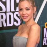 2022 CMT Music Awards – Red Carpet