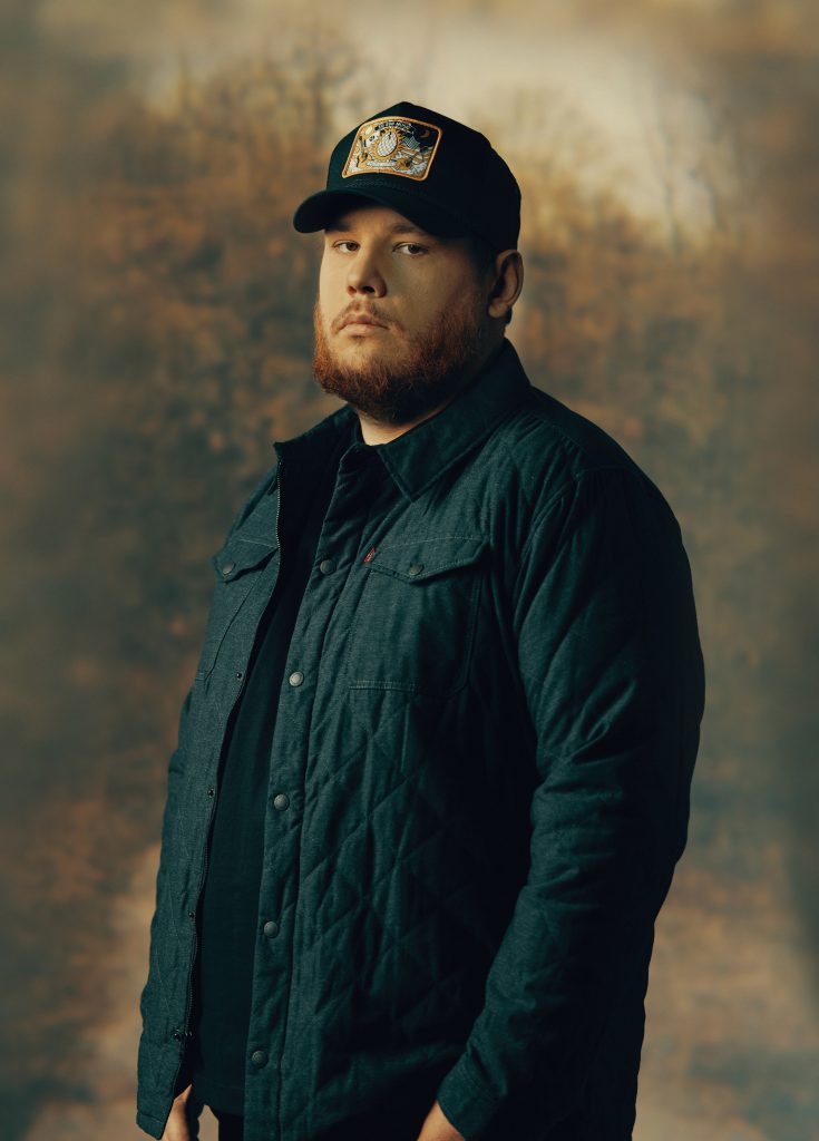 Luke Combs Announces His “Middle of Somewhere Tour” for Fall 2022