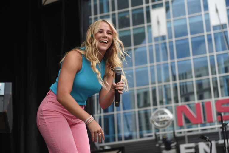 High School Graduate Avery Anna Reflects on Whirlwind Year and Signing Record Deal with Warner Music Nashville (Exclusive)