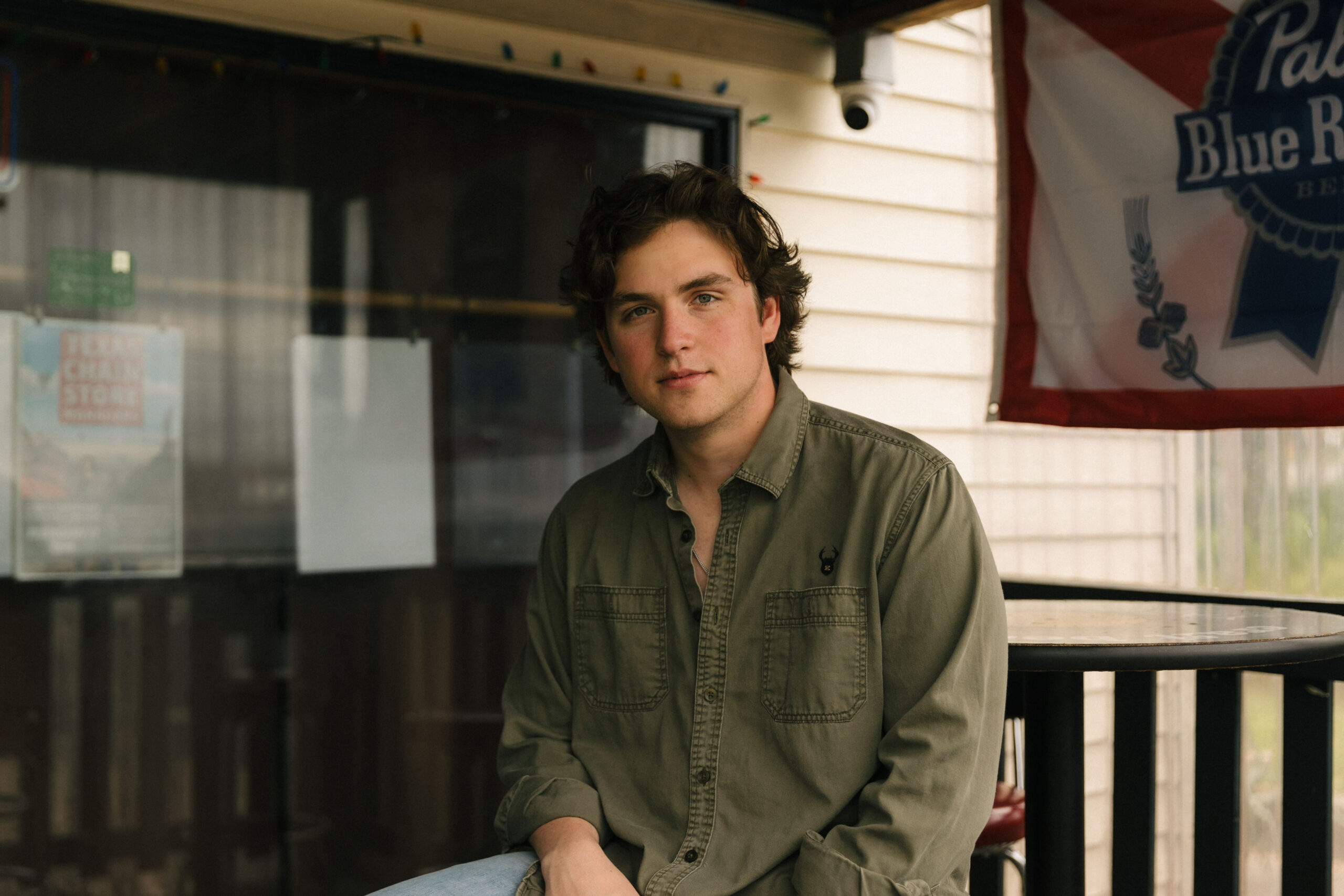 Vincent Mason Opens Up About Getting Vulnerable in His Music, Drops Surprise Track “Heart Like This” (Exclusive) Vincent Mason Opens Up About Getting Vulnerable in His Music, Drops Surprise Track “Heart Like This” (Exclusive)